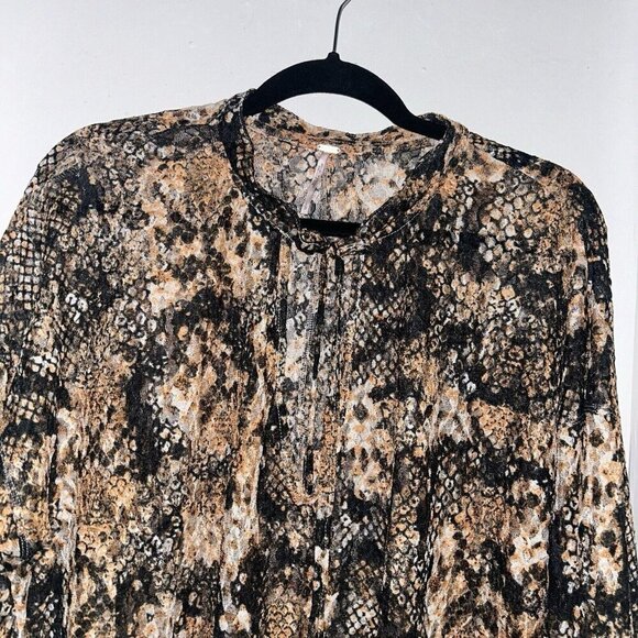 Free People Out For The Night in Snake Combo Sheer Pullover Chic Blouse Large - Picture 3 of 10